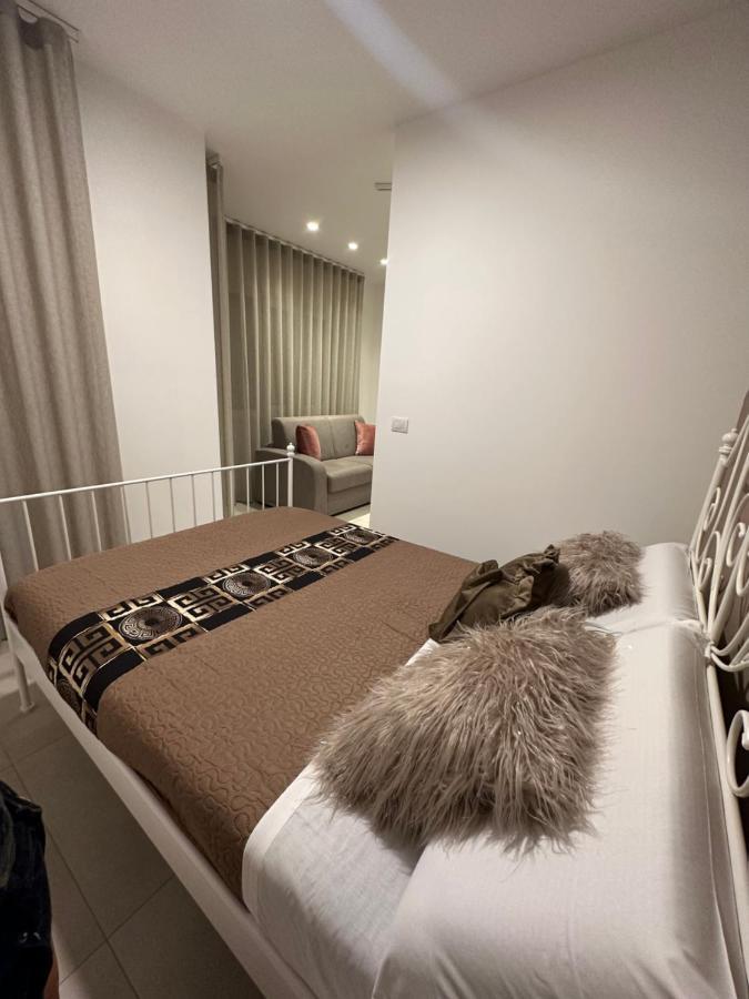 Apartments Ennio Top Class Bari Dış mekan fotoğraf