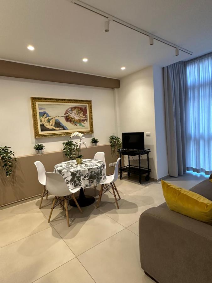 Apartments Ennio Top Class Bari Dış mekan fotoğraf